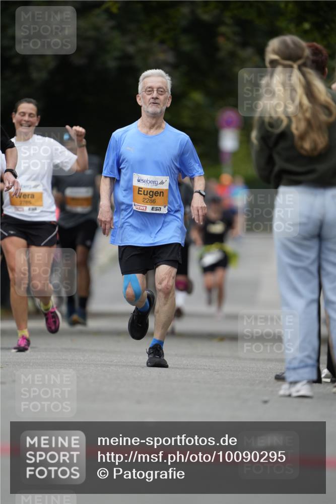 30.08.2026 - Blankeneser Heldenlauf Patografie http://msf.ph/oto/10090295 30.08.2026 12:00:53 Ziel 2323, 2349, 2660, 2937 meine-sportfotos.de