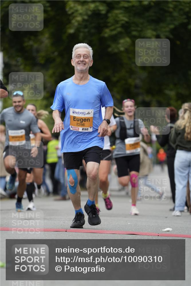 30.08.2026 - Blankeneser Heldenlauf Patografie http://msf.ph/oto/10090310 30.08.2026 12:01:00 Ziel 2145, 2146, 2286, 2660, 2765, 2830, 2917, 2937 meine-sportfotos.de