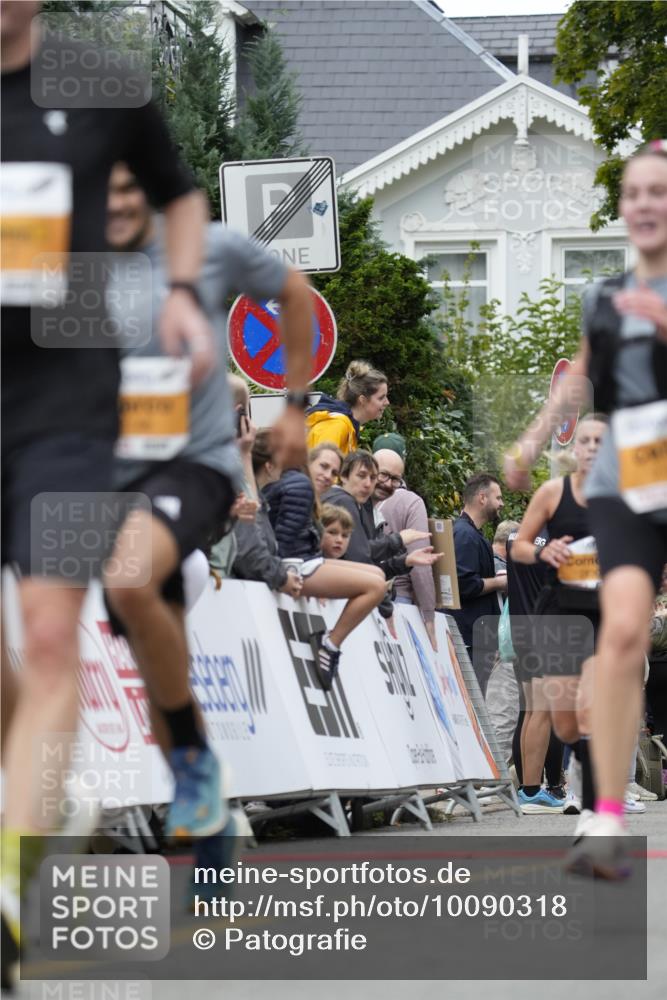 30.08.2026 - Blankeneser Heldenlauf Patografie http://msf.ph/oto/10090318 30.08.2026 12:01:03 Ziel 2145, 2146, 2286, 2660, 2765, 2830, 2917, 2937 meine-sportfotos.de
