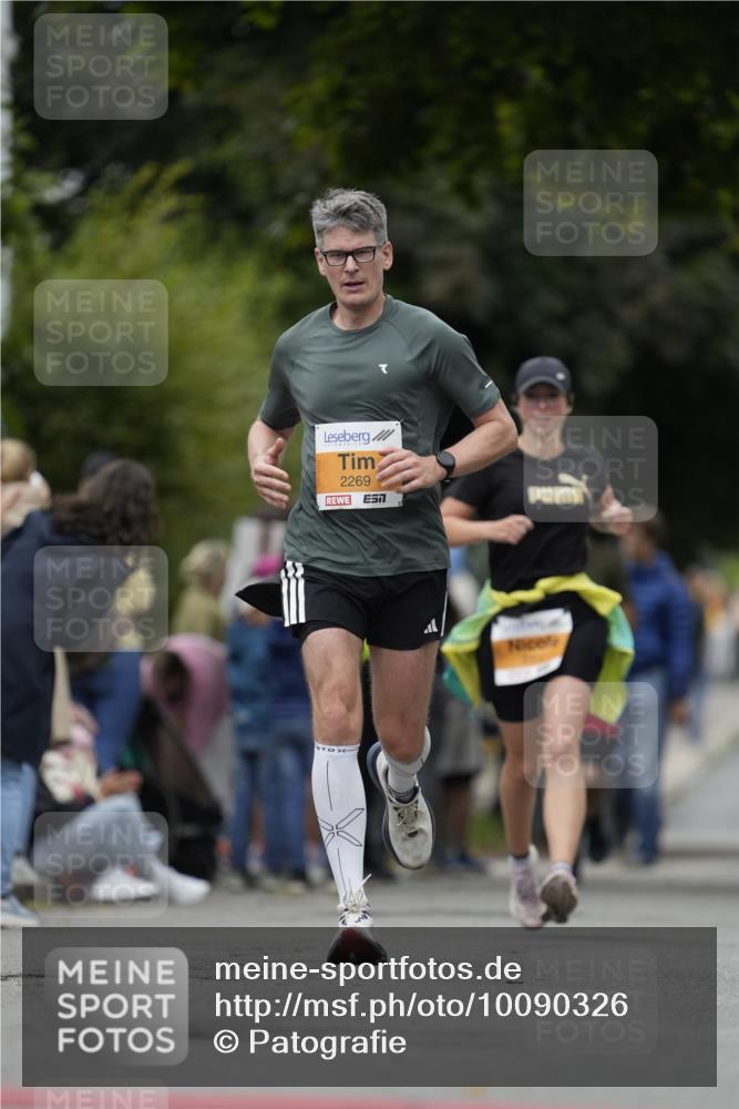 30.08.2026 - Blankeneser Heldenlauf Patografie http://msf.ph/oto/10090326 30.08.2026 12:01:08 Ziel 2145, 2146, 2269, 2286, 2765, 2830 meine-sportfotos.de