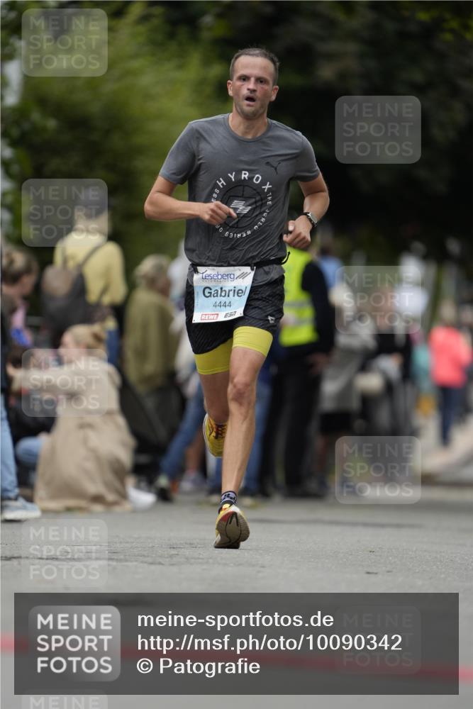 30.08.2026 - Blankeneser Heldenlauf Patografie http://msf.ph/oto/10090342 30.08.2026 12:01:23 Ziel 2341, 4444 meine-sportfotos.de