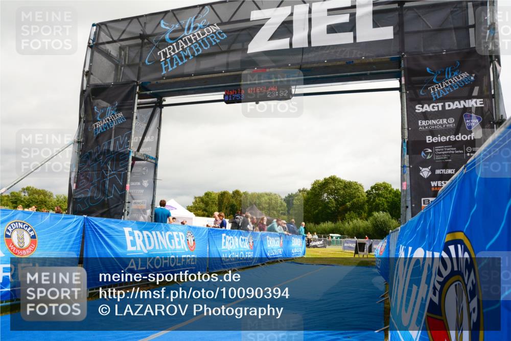 30.08.2026 - Elbe Triathlon Hamburg LAZAROV Photography http://msf.ph/oto/10090394 30.08.2026 12:50:10 Ziel  meine-sportfotos.de