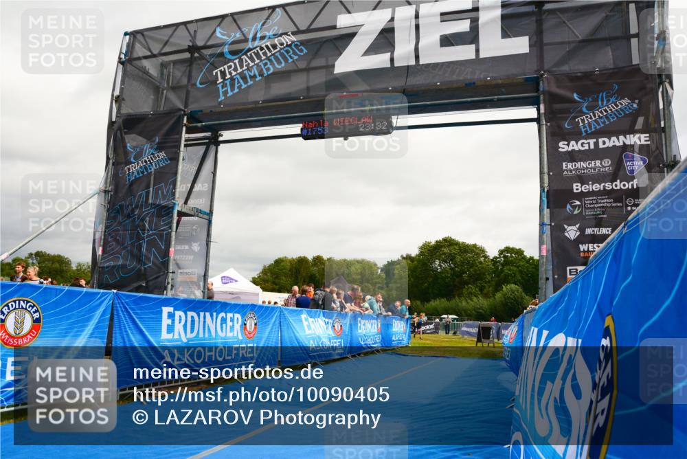 30.08.2026 - Elbe Triathlon Hamburg LAZAROV Photography http://msf.ph/oto/10090405 30.08.2026 12:51:15 Ziel  meine-sportfotos.de