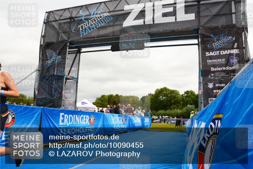 30.08.2026 - Elbe Triathlon Hamburg LAZAROV Photography http://msf.ph/oto/10090455 30.08.2026 12:51:55 Ziel 1759 meine-sportfotos.de