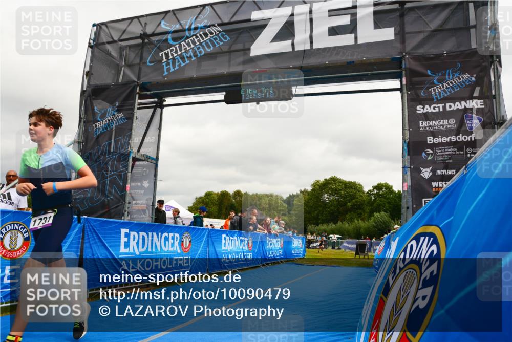 30.08.2026 - Elbe Triathlon Hamburg LAZAROV Photography http://msf.ph/oto/10090479 30.08.2026 12:53:19 Ziel 1731 meine-sportfotos.de