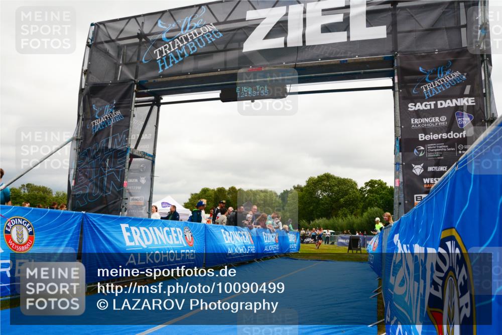 30.08.2026 - Elbe Triathlon Hamburg LAZAROV Photography http://msf.ph/oto/10090499 30.08.2026 12:53:55 Ziel 1761, 1833 meine-sportfotos.de