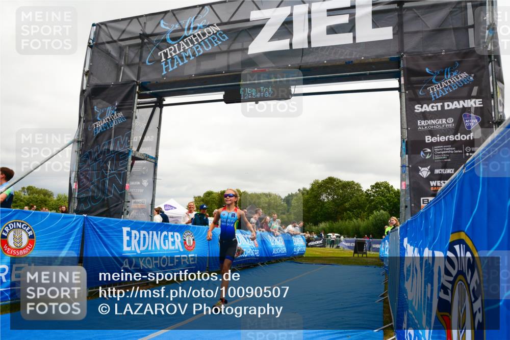 30.08.2026 - Elbe Triathlon Hamburg LAZAROV Photography http://msf.ph/oto/10090507 30.08.2026 12:54:07 Ziel 1855 meine-sportfotos.de