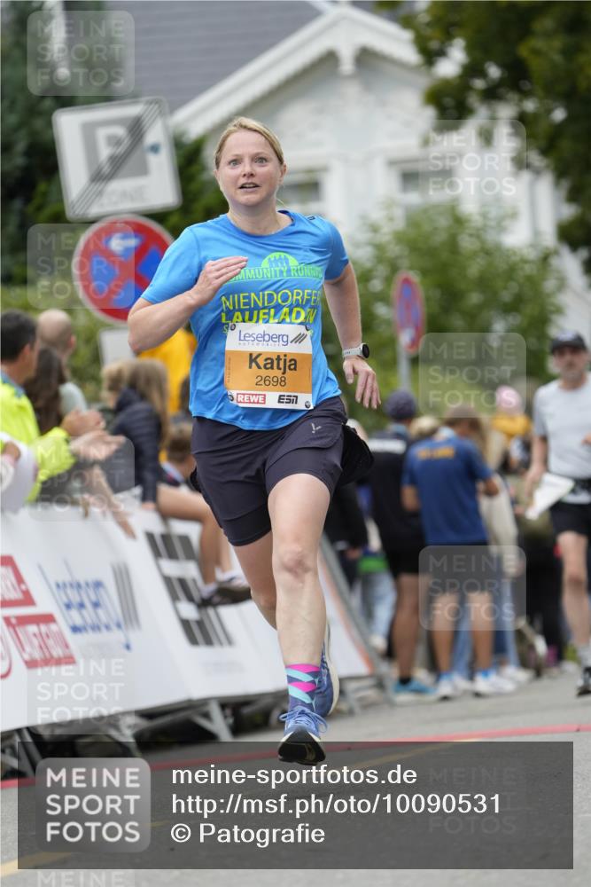 30.08.2026 - Blankeneser Heldenlauf Patografie http://msf.ph/oto/10090531 30.08.2026 12:01:43 Ziel 2065, 2210, 2330, 2646, 2698, 2904 meine-sportfotos.de