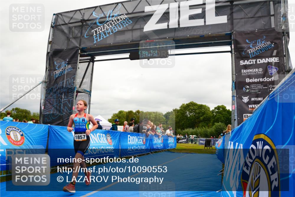 30.08.2026 - Elbe Triathlon Hamburg LAZAROV Photography http://msf.ph/oto/10090553 30.08.2026 12:54:28 Ziel 1857, 1864 meine-sportfotos.de