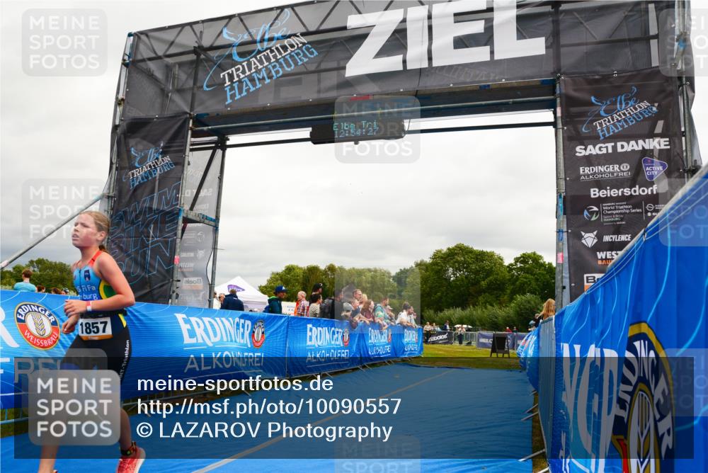 30.08.2026 - Elbe Triathlon Hamburg LAZAROV Photography http://msf.ph/oto/10090557 30.08.2026 12:54:28 Ziel 1857, 1864 meine-sportfotos.de
