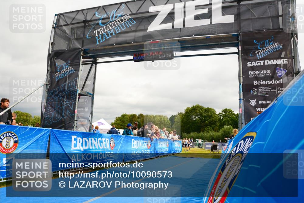30.08.2026 - Elbe Triathlon Hamburg LAZAROV Photography http://msf.ph/oto/10090573 30.08.2026 12:54:43 Ziel 1839, 1880 meine-sportfotos.de