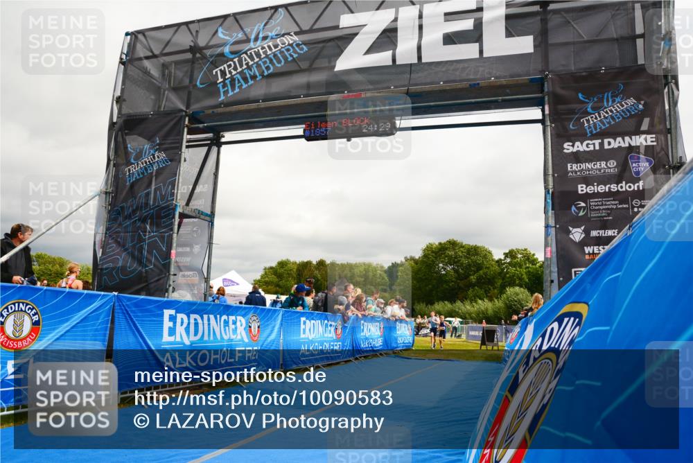 30.08.2026 - Elbe Triathlon Hamburg LAZAROV Photography http://msf.ph/oto/10090583 30.08.2026 12:54:44 Ziel 1839, 1880 meine-sportfotos.de