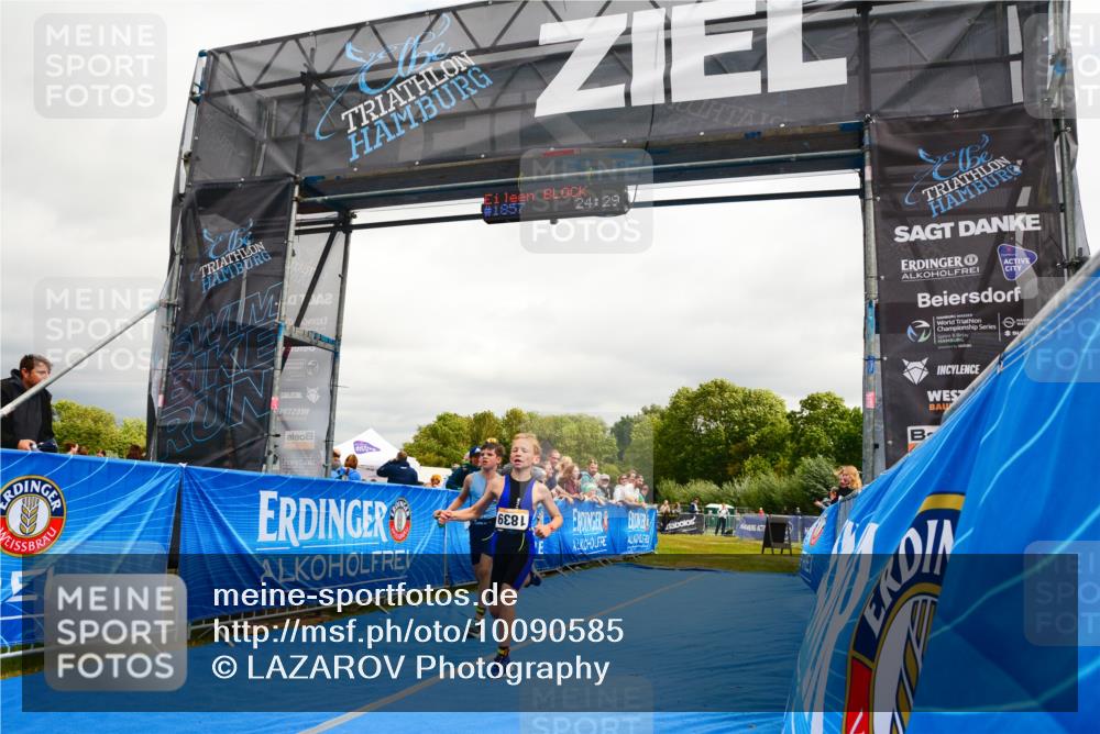 30.08.2026 - Elbe Triathlon Hamburg LAZAROV Photography http://msf.ph/oto/10090585 30.08.2026 12:54:47 Ziel 1839, 1880 meine-sportfotos.de
