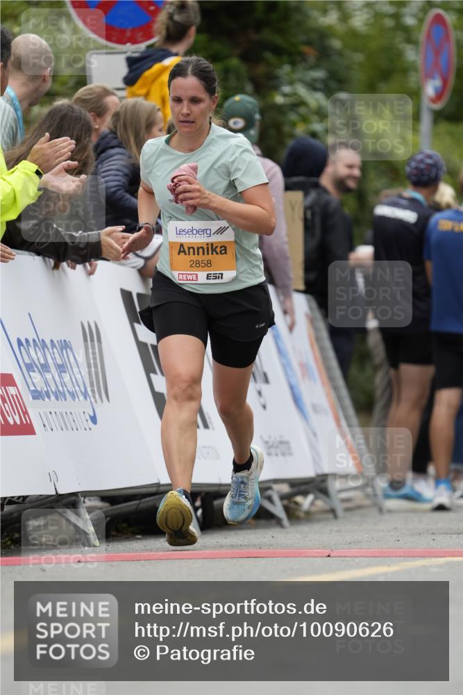 30.08.2026 - Blankeneser Heldenlauf Patografie http://msf.ph/oto/10090626 30.08.2026 12:02:28 Ziel 2029, 2030, 2135, 2227, 2480, 2506, 2858 meine-sportfotos.de