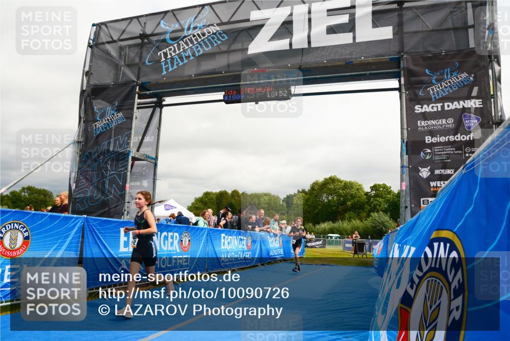 30.08.2026 - Elbe Triathlon Hamburg LAZAROV Photography http://msf.ph/oto/10090726 30.08.2026 12:56:16 Ziel 1834 meine-sportfotos.de