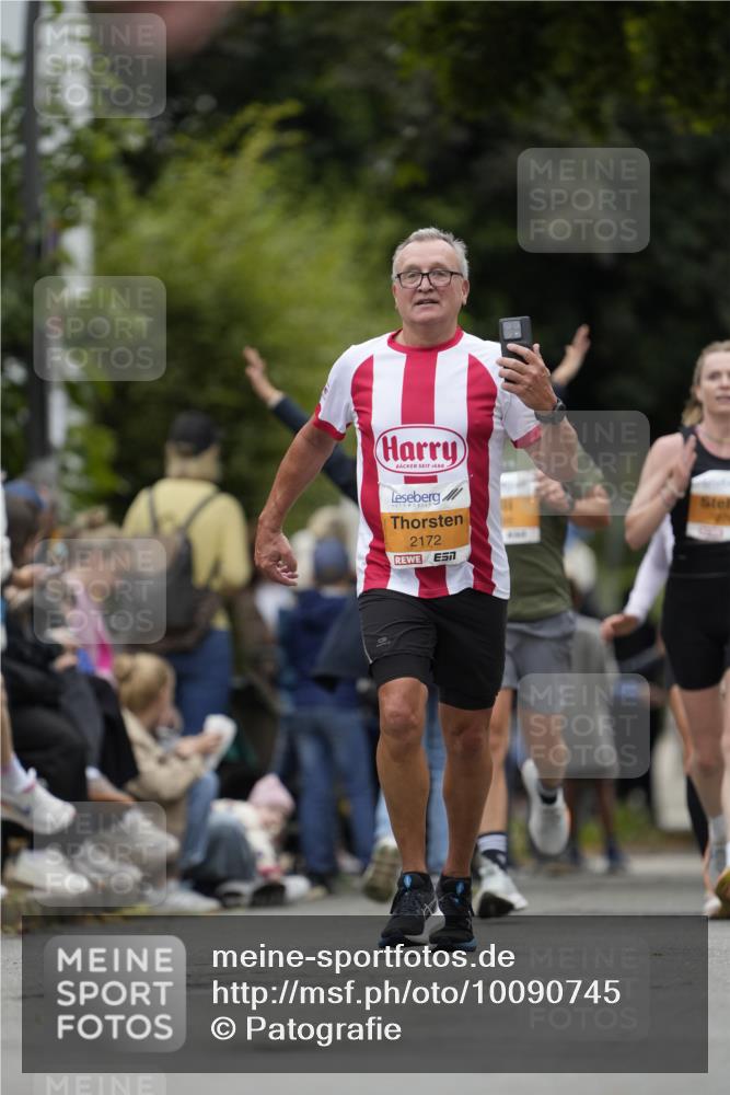 30.08.2026 - Blankeneser Heldenlauf Patografie http://msf.ph/oto/10090745 30.08.2026 12:03:27 Ziel 2457, 2552, 2653, 2759, 2872 meine-sportfotos.de