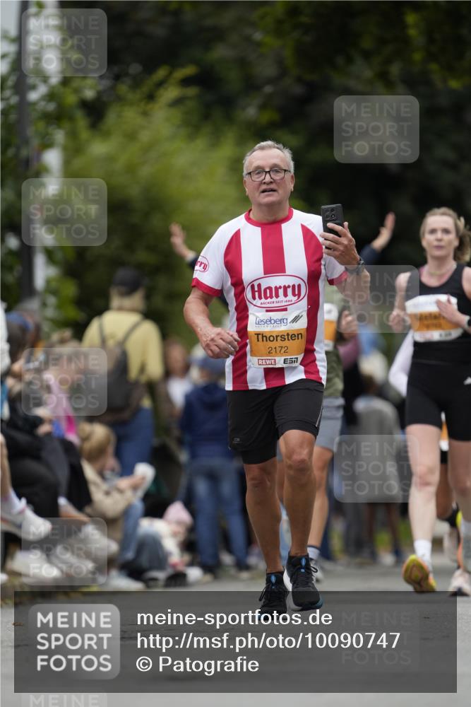 30.08.2026 - Blankeneser Heldenlauf Patografie http://msf.ph/oto/10090747 30.08.2026 12:03:27 Ziel 2457, 2552, 2653, 2759, 2872 meine-sportfotos.de