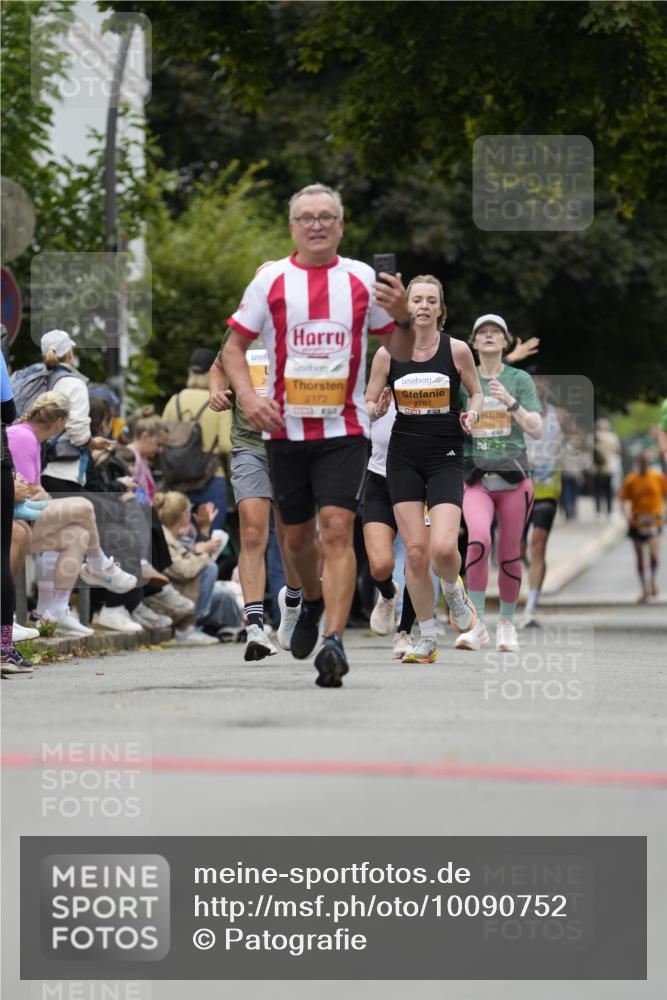 30.08.2026 - Blankeneser Heldenlauf Patografie http://msf.ph/oto/10090752 30.08.2026 12:03:28 Ziel 2172, 2457, 2552, 2653, 2759, 2872 meine-sportfotos.de