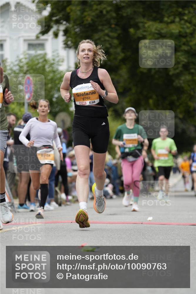 30.08.2026 - Blankeneser Heldenlauf Patografie http://msf.ph/oto/10090763 30.08.2026 12:03:35 Ziel 2172, 2281, 2444, 2767, 2768, 4185 meine-sportfotos.de