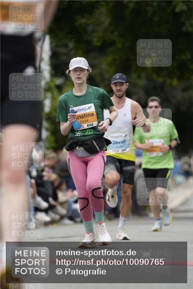 30.08.2026 - Blankeneser Heldenlauf Patografie http://msf.ph/oto/10090765 30.08.2026 12:03:36 Ziel 2172, 2281, 2444, 2767, 2768, 4185 meine-sportfotos.de