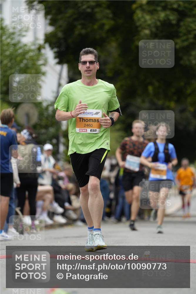 30.08.2026 - Blankeneser Heldenlauf Patografie http://msf.ph/oto/10090773 30.08.2026 12:03:41 Ziel 2281, 2444, 2460, 2767, 2768, 4174, 4185 meine-sportfotos.de