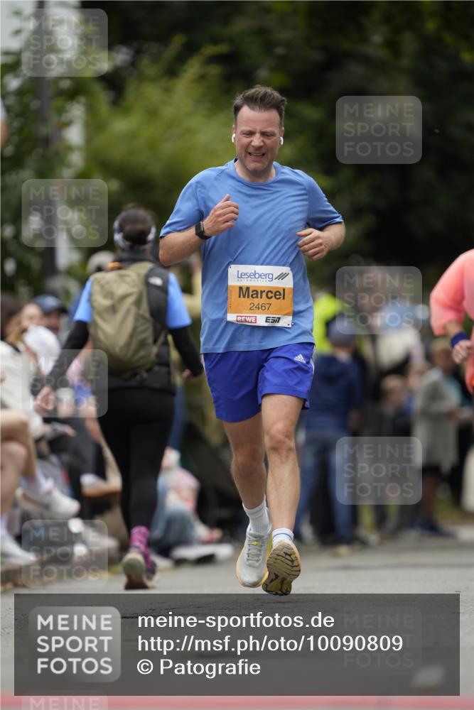 30.08.2026 - Blankeneser Heldenlauf Patografie http://msf.ph/oto/10090809 30.08.2026 12:04:01 Ziel 2352, 2467, 2501, 2581 meine-sportfotos.de