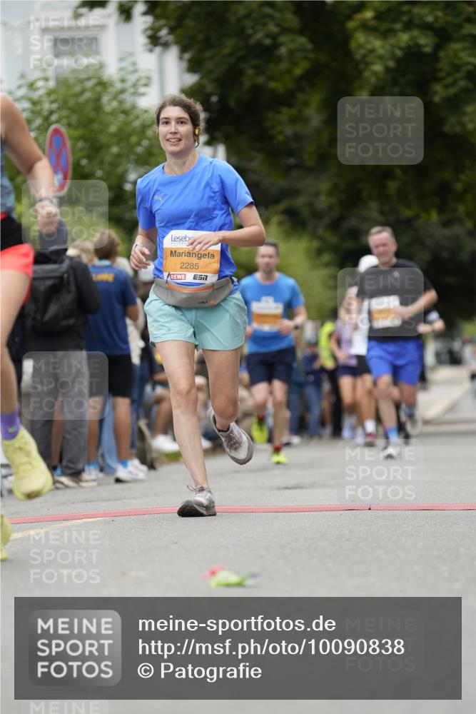 30.08.2026 - Blankeneser Heldenlauf Patografie http://msf.ph/oto/10090838 30.08.2026 12:04:21 Ziel 2285, 2683, 2766, 2811, 4125 meine-sportfotos.de