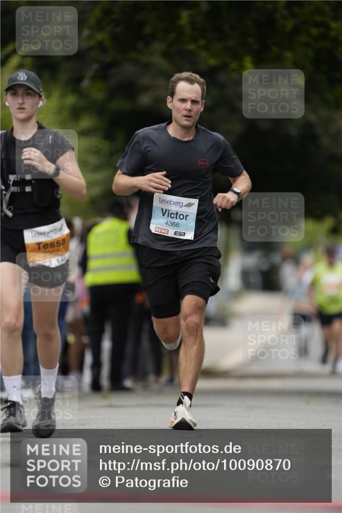 30.08.2026 - Blankeneser Heldenlauf Patografie http://msf.ph/oto/10090870 30.08.2026 12:04:35 Ziel 2196, 2333, 2362, 2795, 2829, 4366 meine-sportfotos.de
