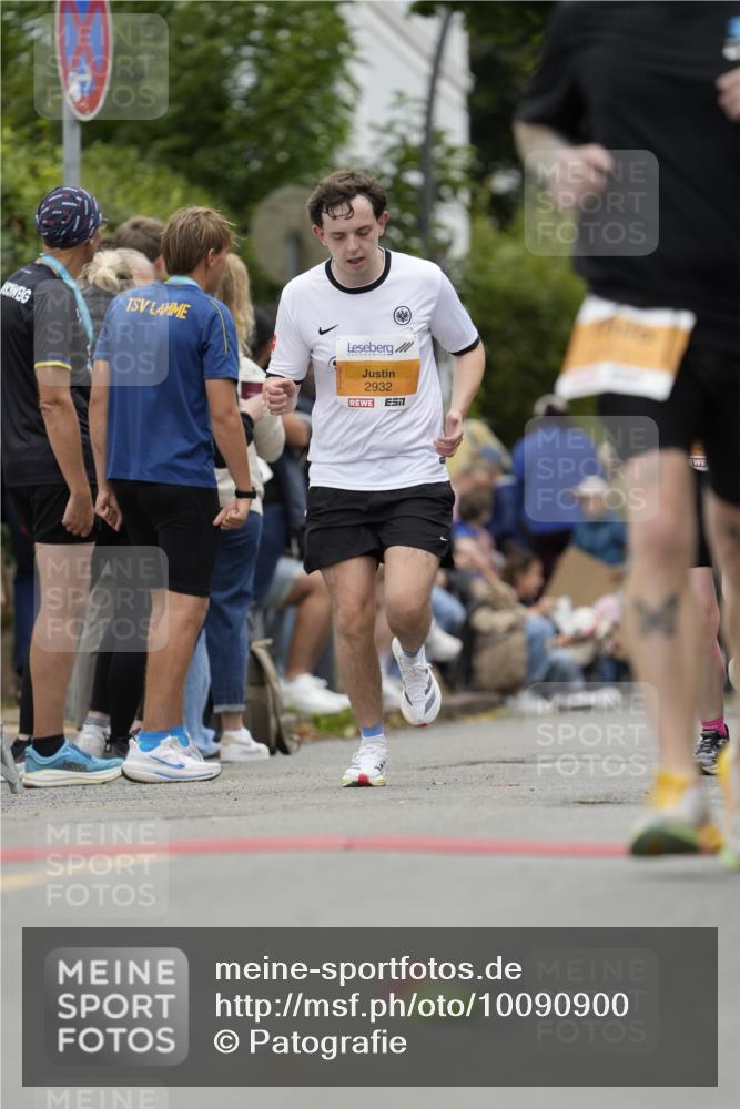 30.08.2026 - Blankeneser Heldenlauf Patografie http://msf.ph/oto/10090900 30.08.2026 12:05:03 Ziel 2039, 2471, 2640, 2665, 2708, 2932, 4382 meine-sportfotos.de