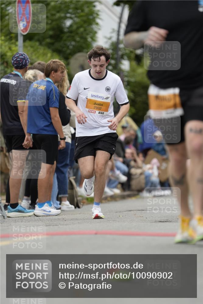 30.08.2026 - Blankeneser Heldenlauf Patografie http://msf.ph/oto/10090902 30.08.2026 12:05:04 Ziel 2039, 2471, 2640, 2665, 2708, 2932, 4382 meine-sportfotos.de