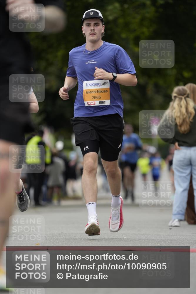 30.08.2026 - Blankeneser Heldenlauf Patografie http://msf.ph/oto/10090905 30.08.2026 12:05:05 Ziel 2039, 2471, 2640, 2665, 2708, 2932, 4382 meine-sportfotos.de