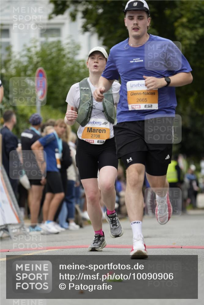 30.08.2026 - Blankeneser Heldenlauf Patografie http://msf.ph/oto/10090906 30.08.2026 12:05:07 Ziel 2471, 2640, 2665, 2708, 2932, 4382 meine-sportfotos.de