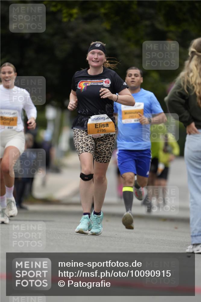 30.08.2026 - Blankeneser Heldenlauf Patografie http://msf.ph/oto/10090915 30.08.2026 12:05:20 Ziel 2090 meine-sportfotos.de