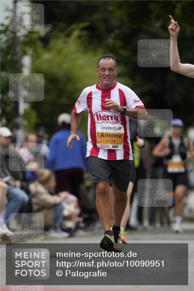 30.08.2026 - Blankeneser Heldenlauf Patografie http://msf.ph/oto/10090951 30.08.2026 12:06:02 Ziel 2199, 4482 meine-sportfotos.de