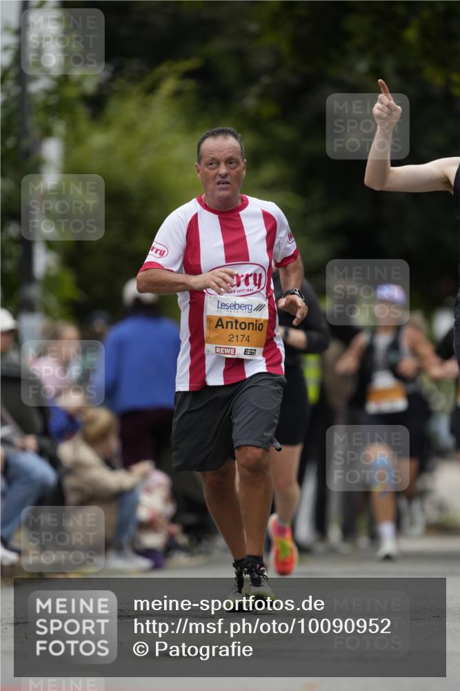 30.08.2026 - Blankeneser Heldenlauf Patografie http://msf.ph/oto/10090952 30.08.2026 12:06:02 Ziel 2199, 4482 meine-sportfotos.de