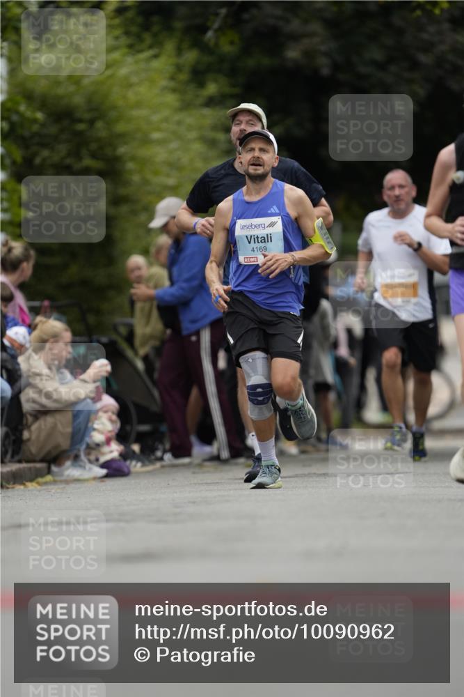 30.08.2026 - Blankeneser Heldenlauf Patografie http://msf.ph/oto/10090962 30.08.2026 12:06:13 Ziel 2074, 2174, 2429, 2846, 4482 meine-sportfotos.de