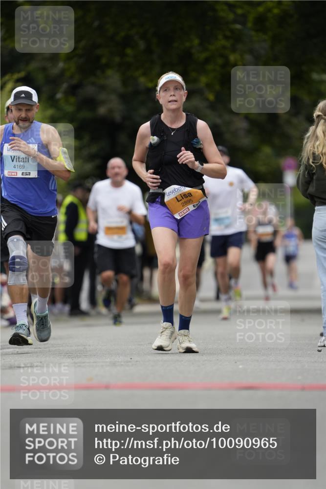 30.08.2026 - Blankeneser Heldenlauf Patografie http://msf.ph/oto/10090965 30.08.2026 12:06:16 Ziel 2074, 2429, 2846, 2895, 4169 meine-sportfotos.de