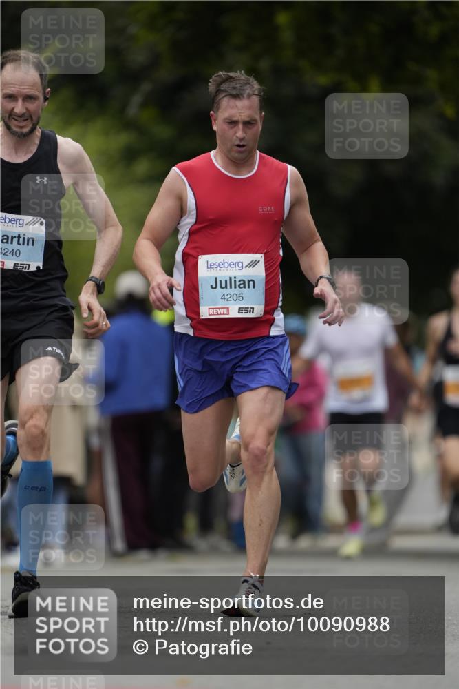 30.08.2026 - Blankeneser Heldenlauf Patografie http://msf.ph/oto/10090988 30.08.2026 12:06:48 Ziel 2176, 4205, 4240 meine-sportfotos.de