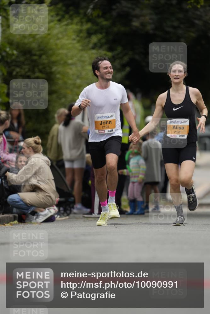 30.08.2026 - Blankeneser Heldenlauf Patografie http://msf.ph/oto/10090991 30.08.2026 12:06:51 Ziel 2176, 4205, 4240 meine-sportfotos.de