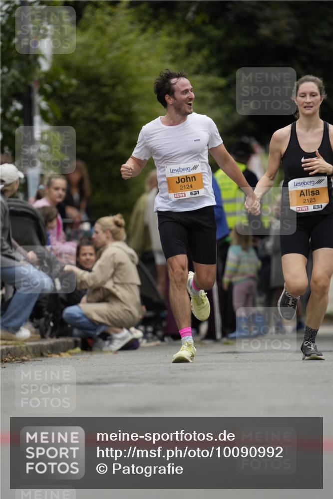 30.08.2026 - Blankeneser Heldenlauf Patografie http://msf.ph/oto/10090992 30.08.2026 12:06:52 Ziel 4205, 4240 meine-sportfotos.de