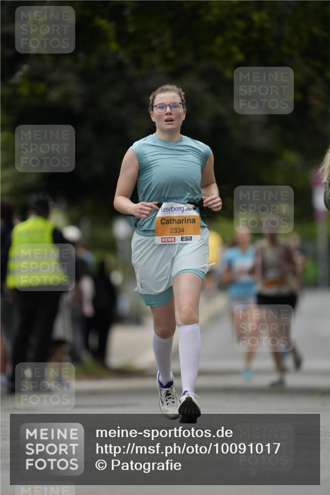 30.08.2026 - Blankeneser Heldenlauf Patografie http://msf.ph/oto/10091017 30.08.2026 12:07:43 Ziel 2064, 2272, 2334 meine-sportfotos.de