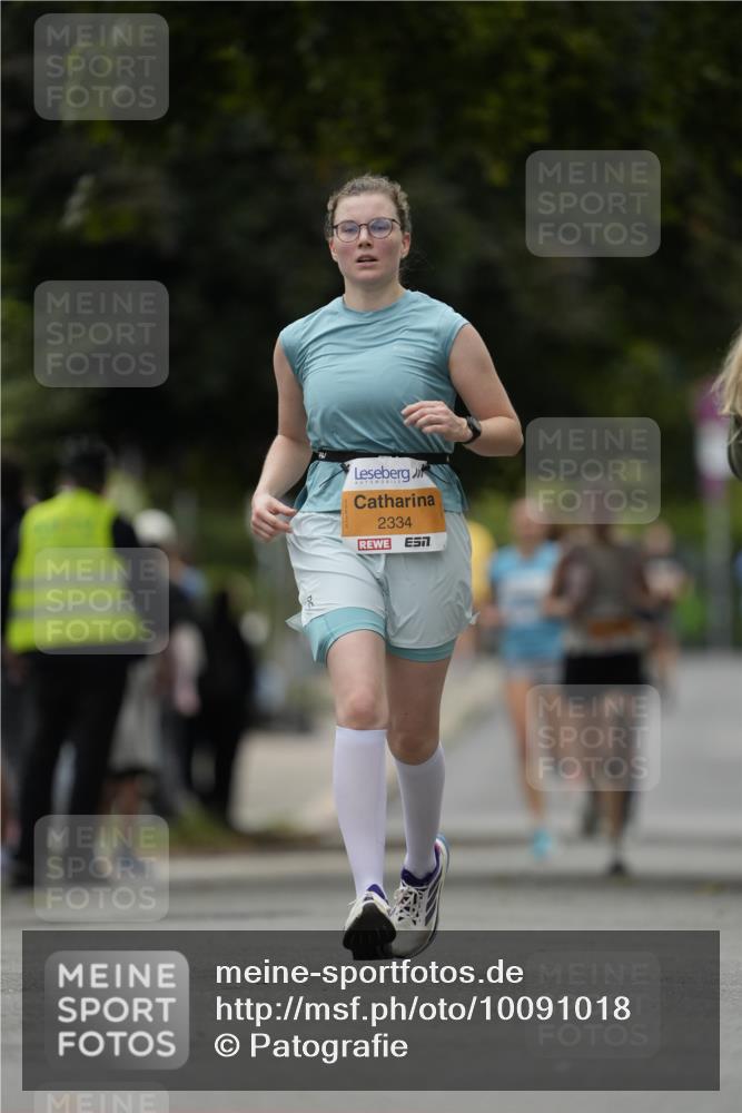 30.08.2026 - Blankeneser Heldenlauf Patografie http://msf.ph/oto/10091018 30.08.2026 12:07:43 Ziel 2064, 2272, 2334 meine-sportfotos.de