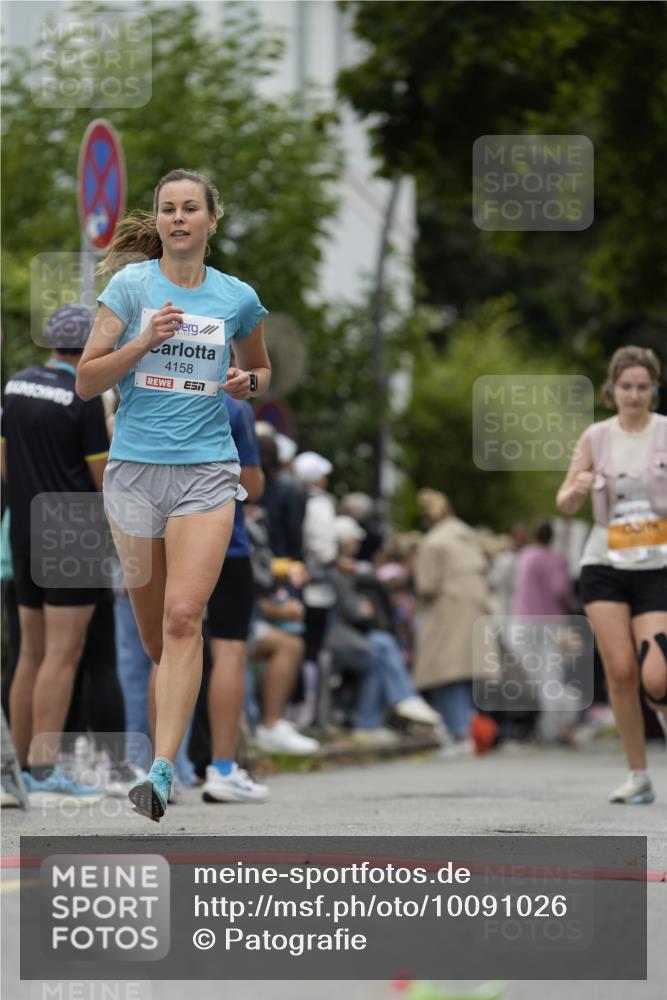 30.08.2026 - Blankeneser Heldenlauf Patografie http://msf.ph/oto/10091026 30.08.2026 12:07:56 Ziel 2037, 2521, 4158 meine-sportfotos.de