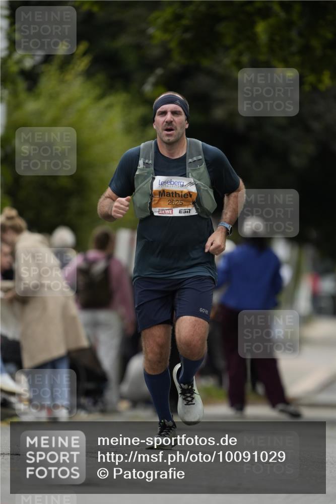 30.08.2026 - Blankeneser Heldenlauf Patografie http://msf.ph/oto/10091029 30.08.2026 12:08:04 Ziel 2037, 4158 meine-sportfotos.de
