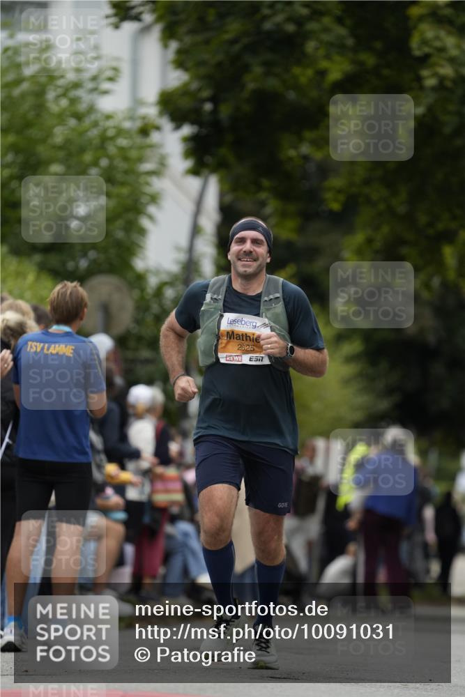 30.08.2026 - Blankeneser Heldenlauf Patografie http://msf.ph/oto/10091031 30.08.2026 12:08:07 Ziel 2037, 2625 meine-sportfotos.de