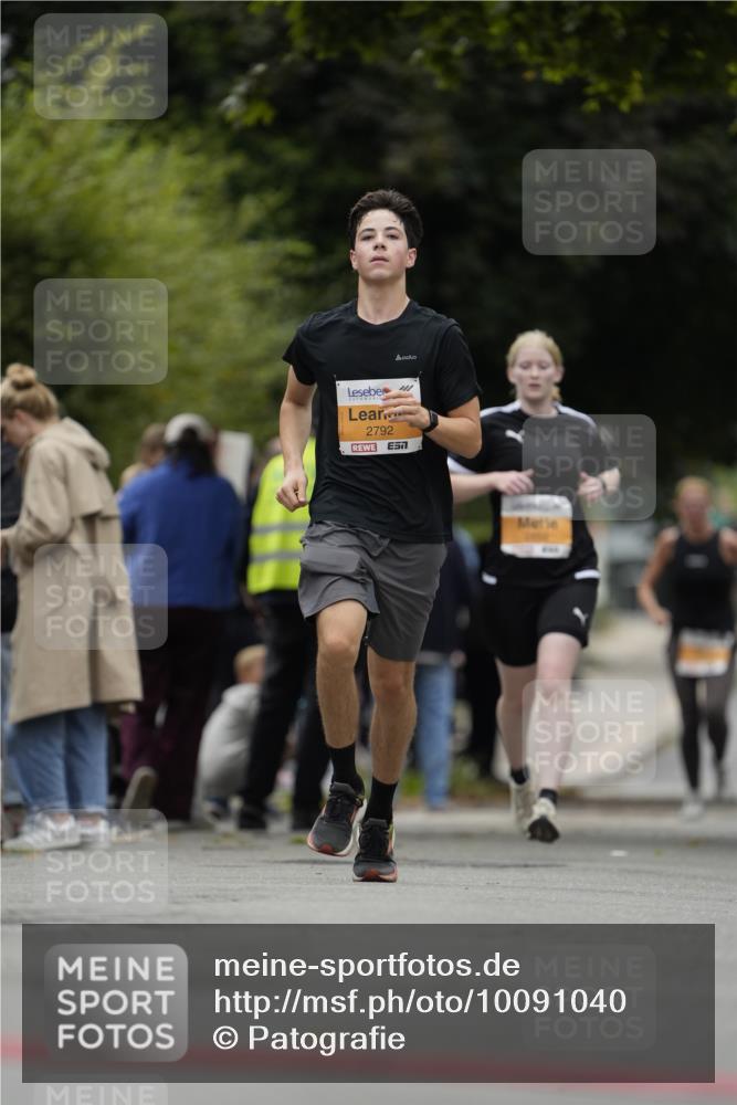 30.08.2026 - Blankeneser Heldenlauf Patografie http://msf.ph/oto/10091040 30.08.2026 12:08:19 Ziel 2723 meine-sportfotos.de