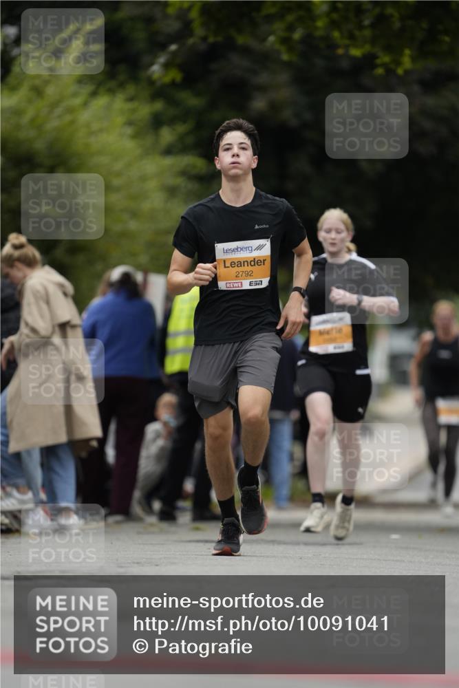 30.08.2026 - Blankeneser Heldenlauf Patografie http://msf.ph/oto/10091041 30.08.2026 12:08:20 Ziel 2723 meine-sportfotos.de