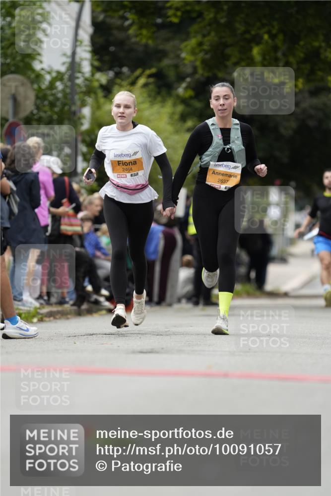 30.08.2026 - Blankeneser Heldenlauf Patografie http://msf.ph/oto/10091057 30.08.2026 12:08:52 Ziel 2304, 2464, 2637 meine-sportfotos.de