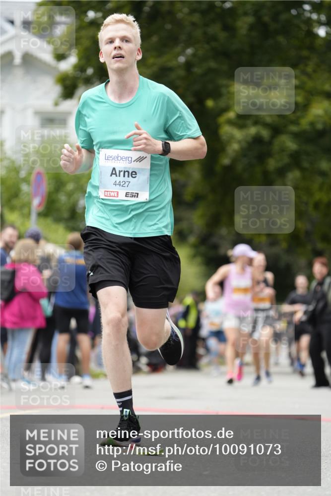 30.08.2026 - Blankeneser Heldenlauf Patografie http://msf.ph/oto/10091073 30.08.2026 12:09:13 Ziel 2481, 2876, 4427 meine-sportfotos.de