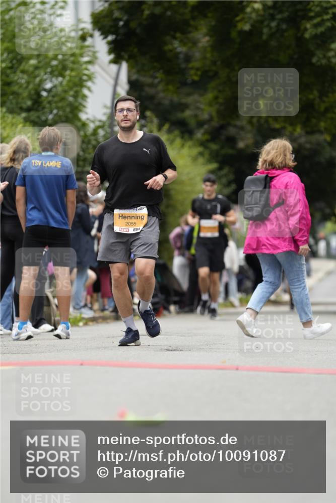 30.08.2026 - Blankeneser Heldenlauf Patografie http://msf.ph/oto/10091087 30.08.2026 12:09:27 Ziel 2036, 2055, 2157, 2422 meine-sportfotos.de